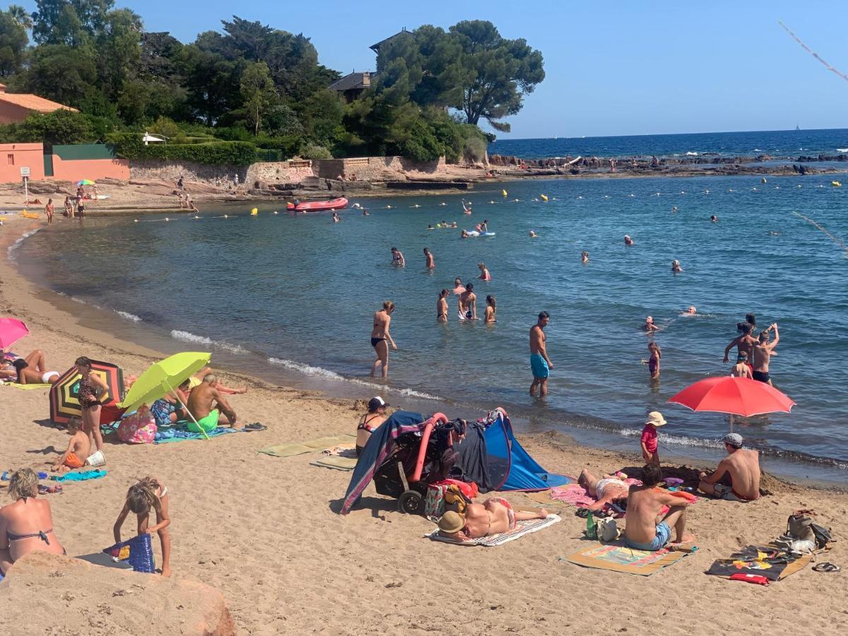 T2 Boulouris -St Raphael, 150 Metres De La Mer Saint-Raphael (Var) Exterior foto