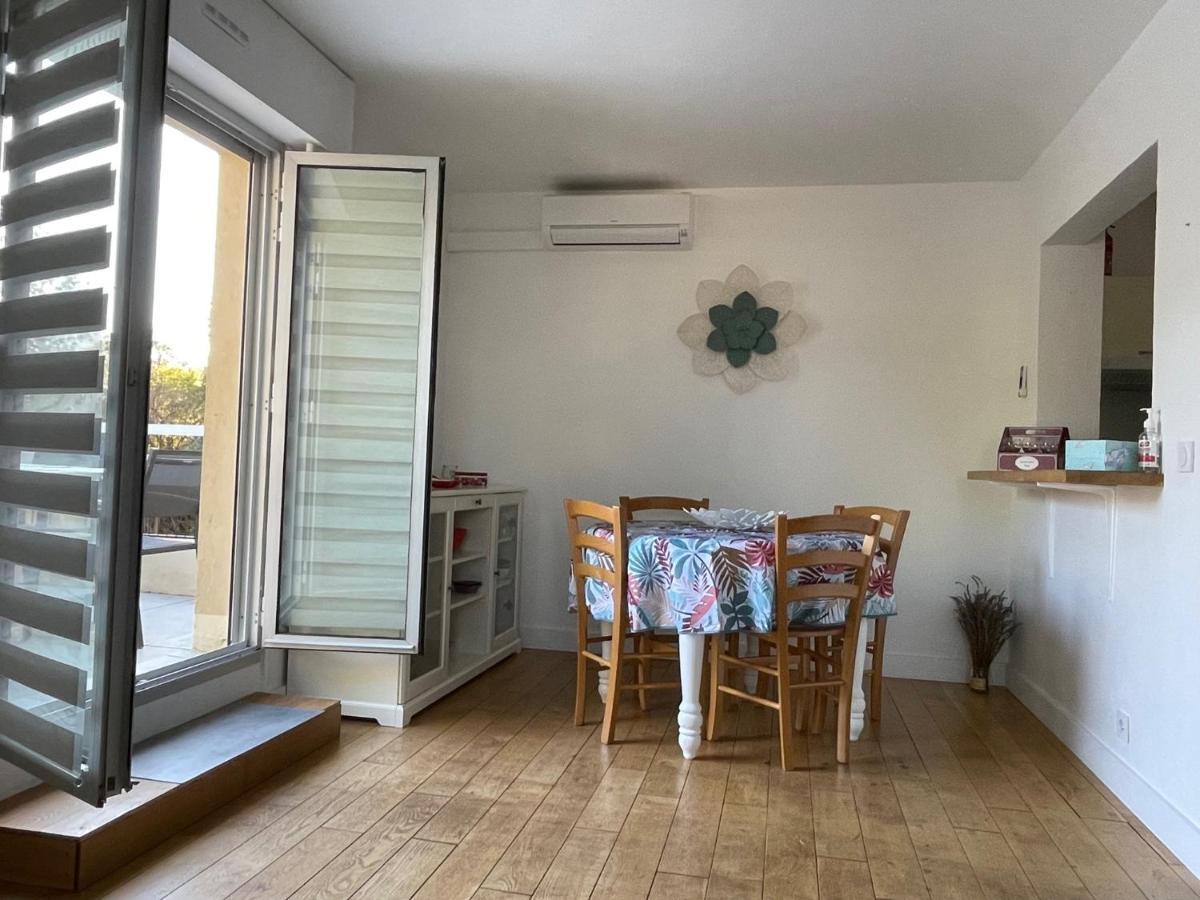 T2 Boulouris -St Raphael, 150 Metres De La Mer Saint-Raphael (Var) Exterior foto